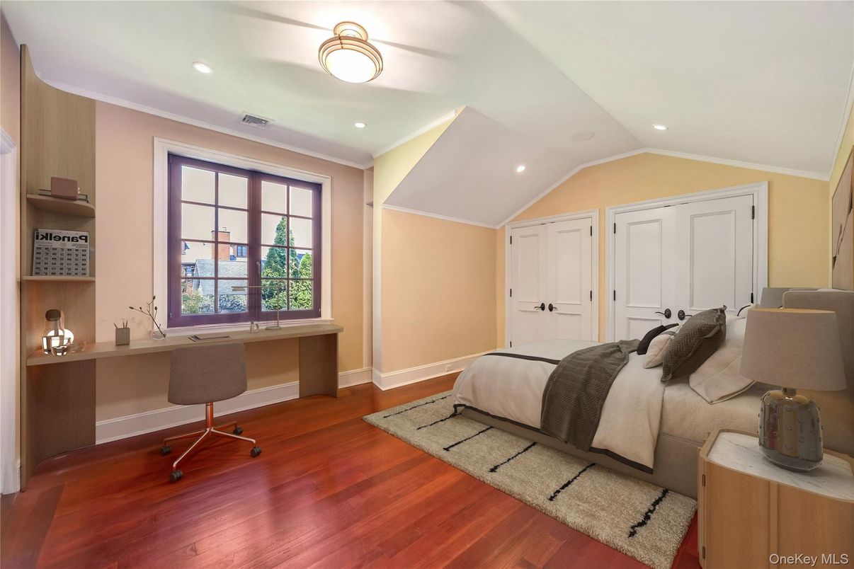 Bedroom, Home Office, Interior, Recessed Lighting, Wood Texture Flooring