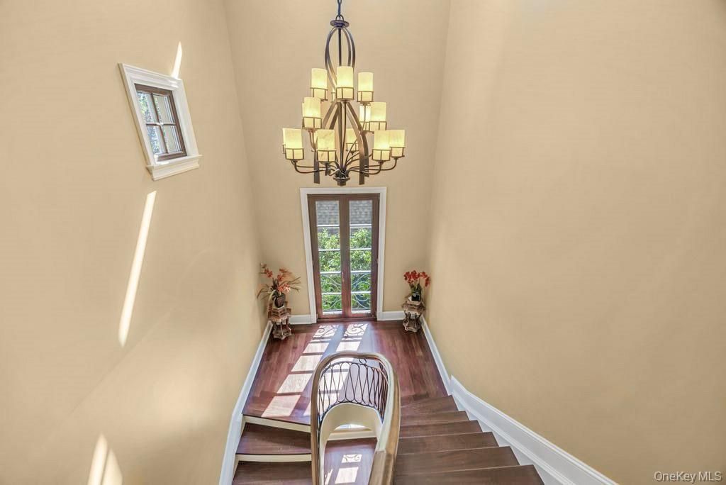 Chandelier, Interior, Wood Texture Flooring