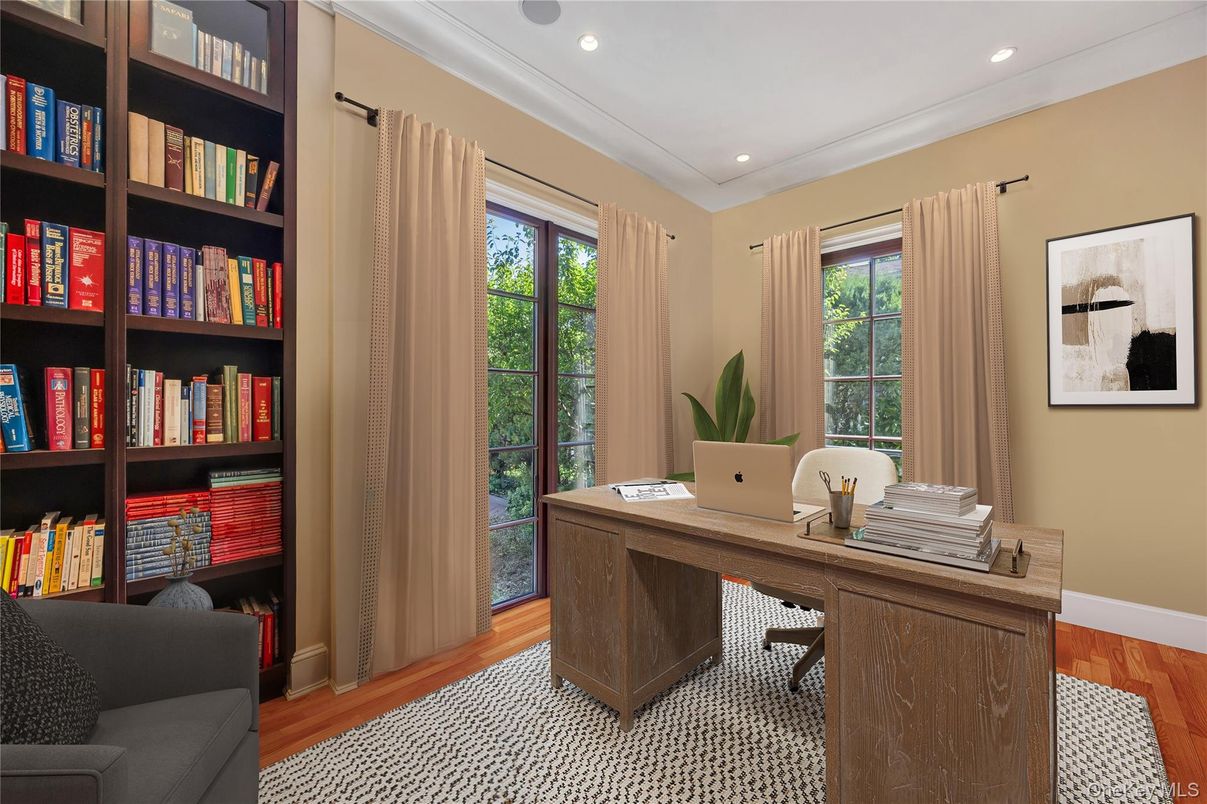 Home Office, Interior, Recessed Lighting, Wood Texture Flooring