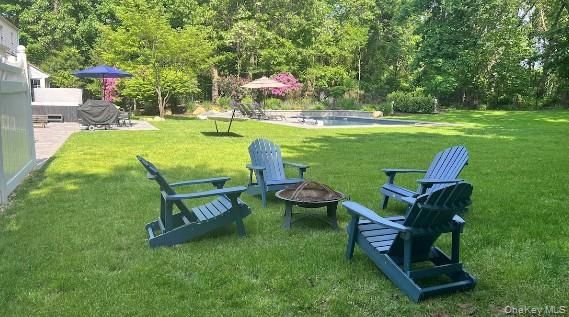 Backyard, Exterior, Pool