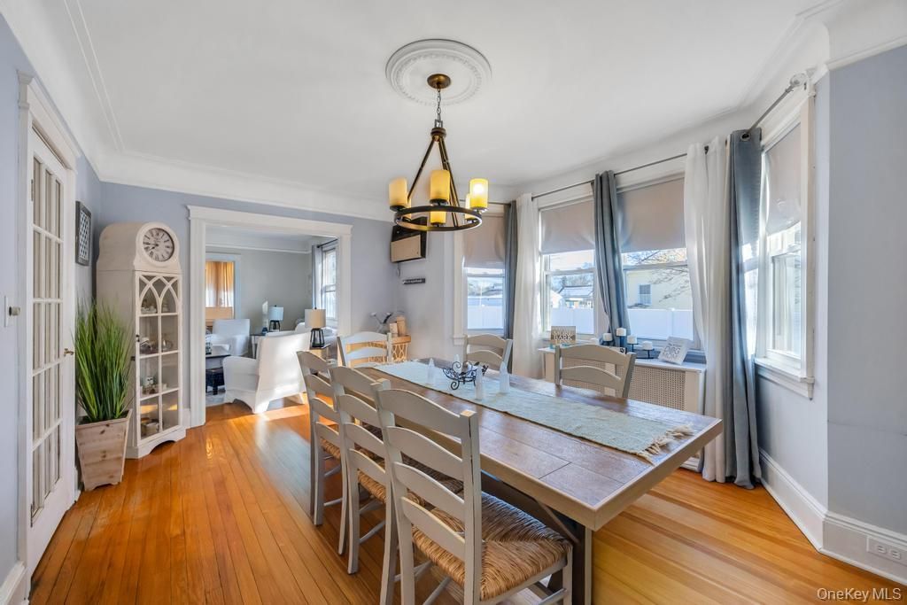 Chandelier, Dining room, Interior, Living room, Wood Texture Flooring
