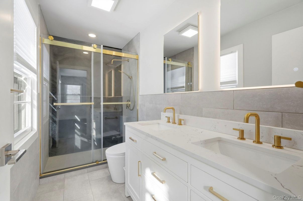 Bathroom, Dual Sink Vanities, Glass Shower, Interior, Recessed Lighting