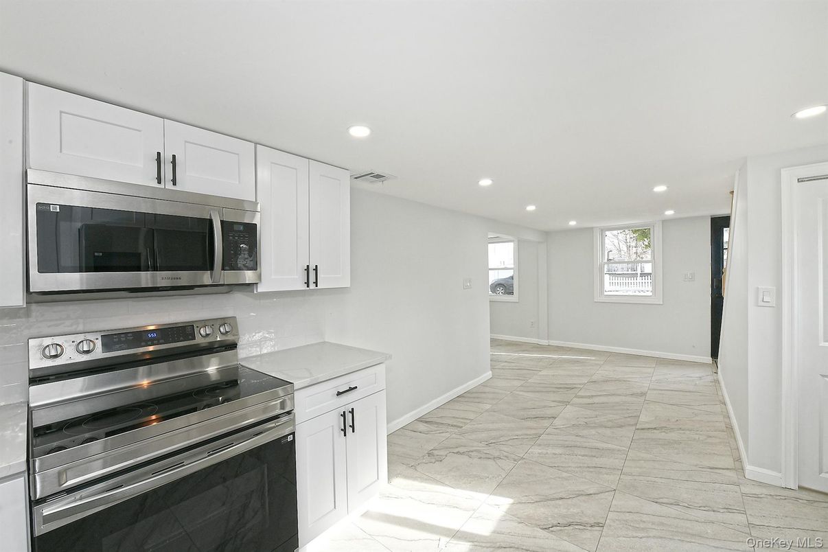 Interior, Kitchen, Marble, Recessed Lighting, Stainless Steel Appliances