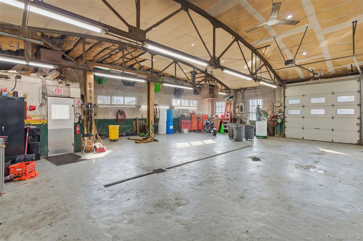 Interior, Wooden Beams