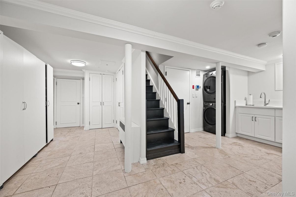 Interior, Recessed Lighting, Washer