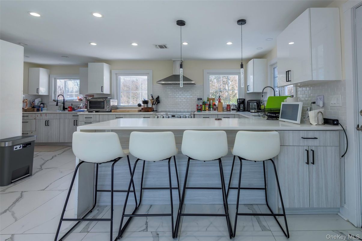 Interior, Kitchen, Marble, Pendant Lights, Recessed Lighting