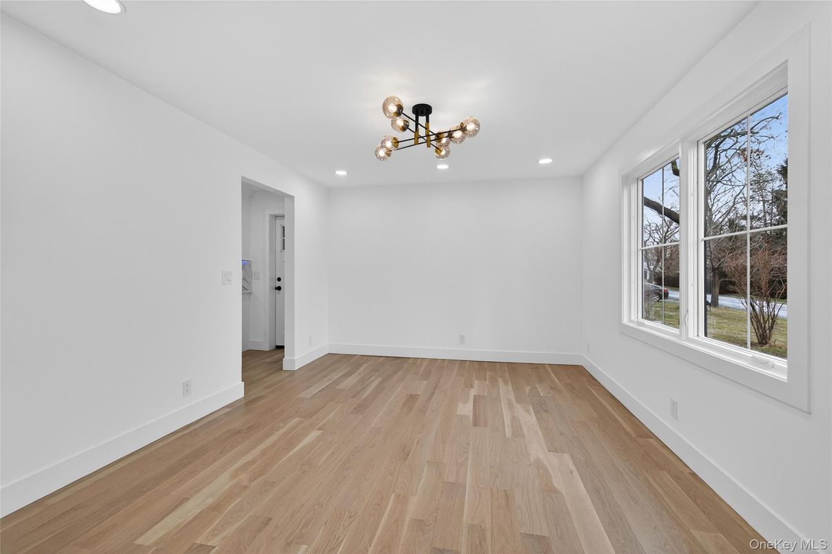 Empty room, Interior, Pendant Lights, Recessed Lighting, Wood Texture Flooring