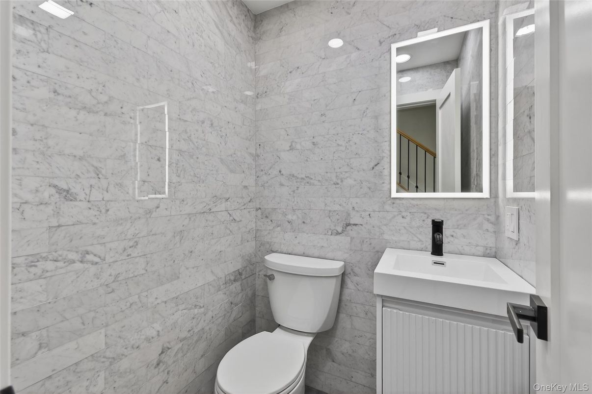 Bathroom, Interior, Marble Walls