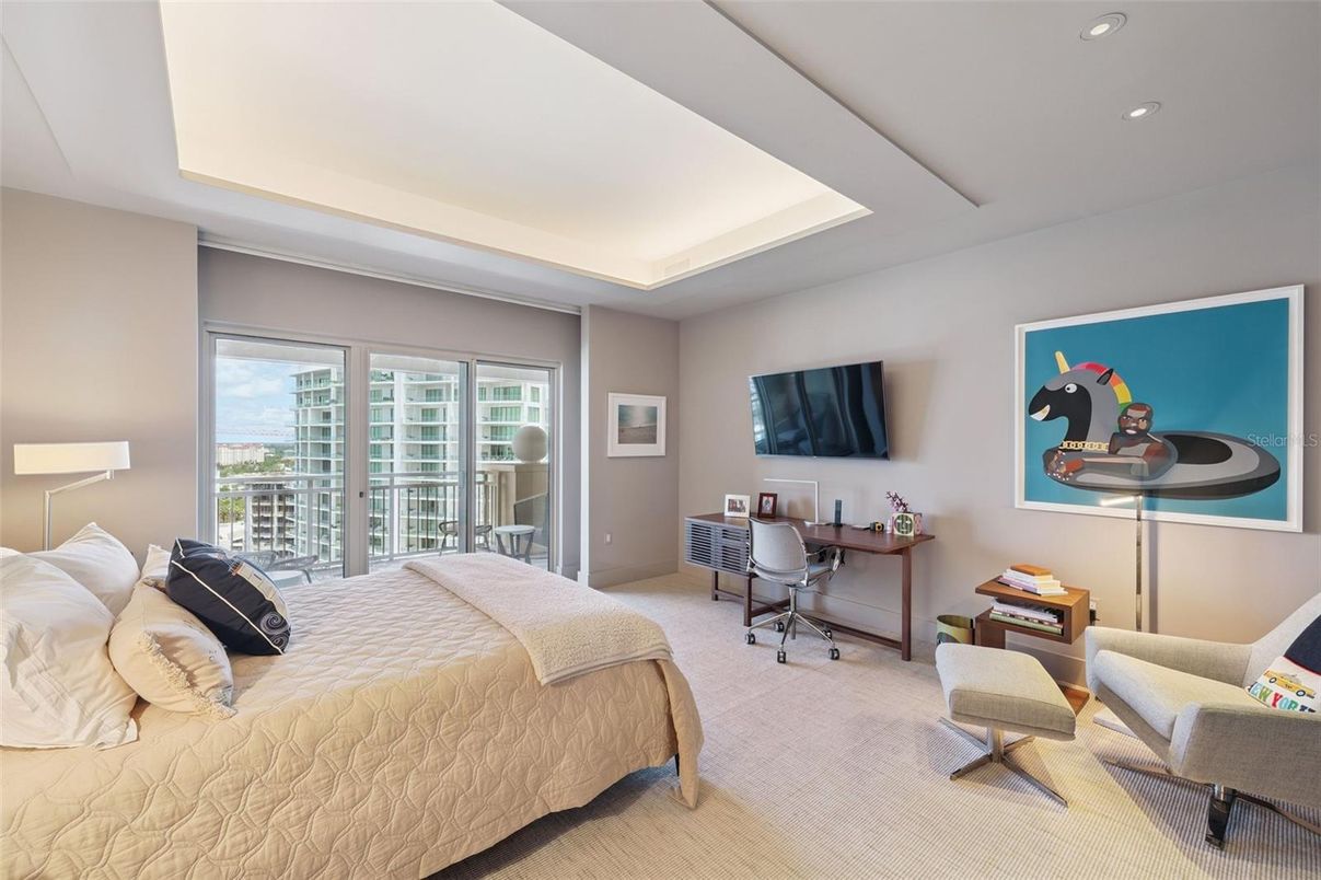 Bedroom, Home Office, Interior, Recessed Lighting