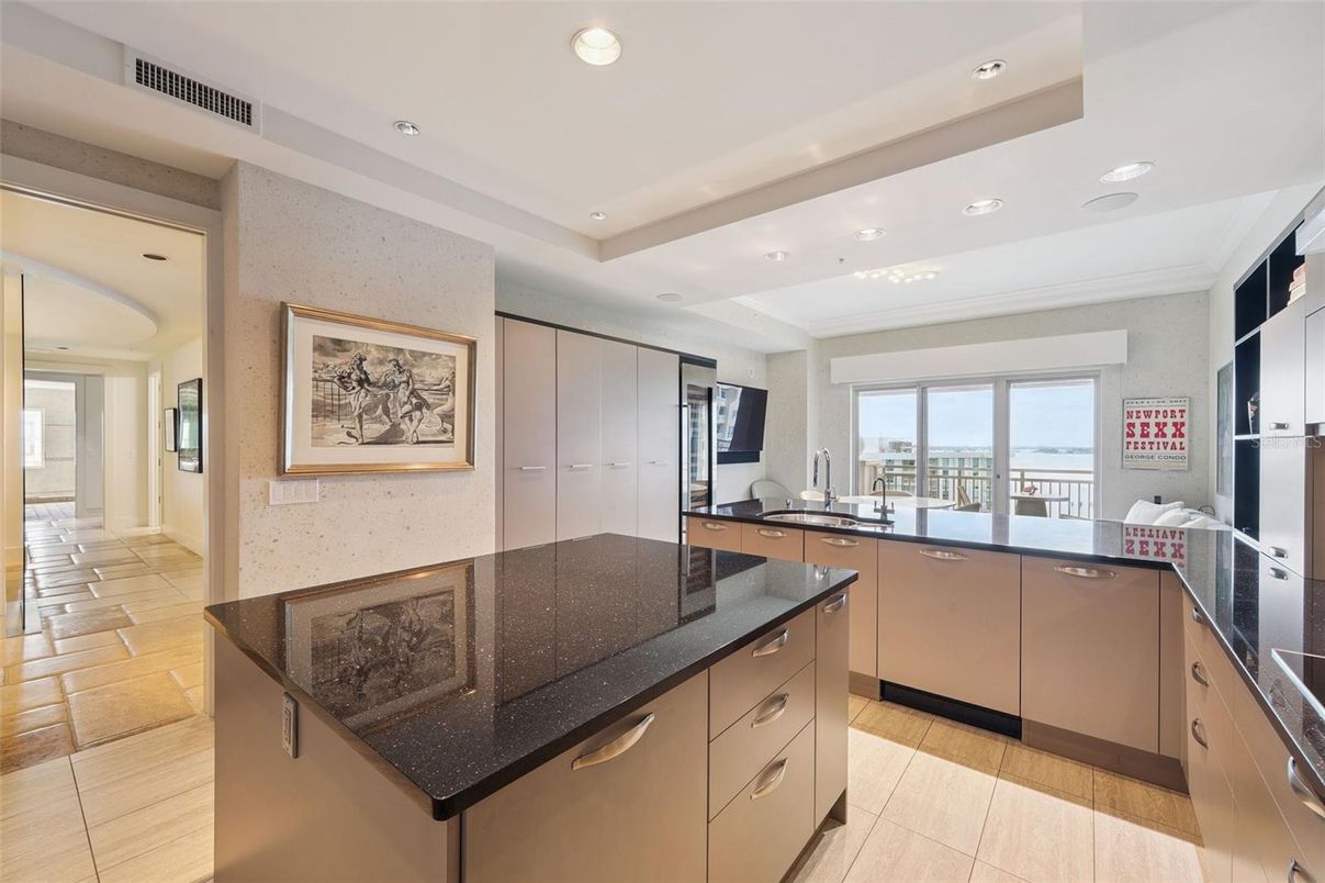 Interior, Kitchen, Recessed Lighting, Water