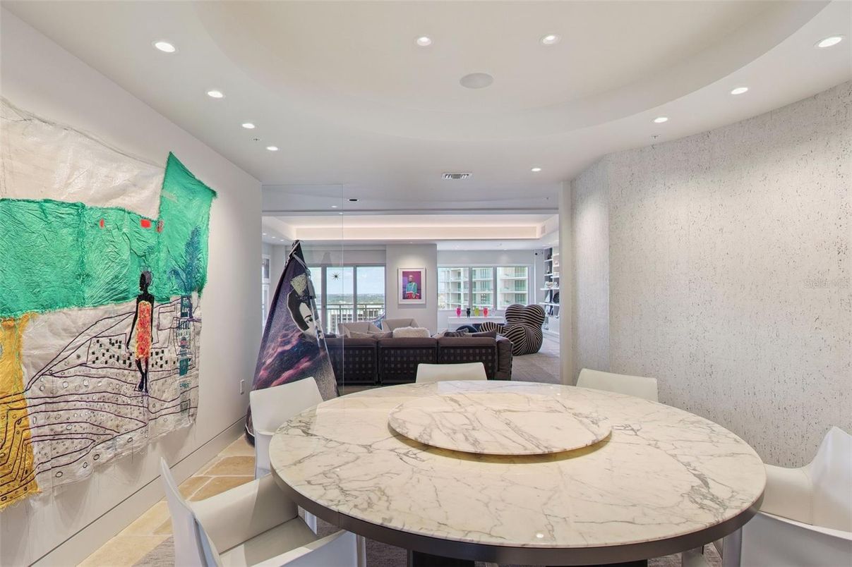 Dining room, Interior, Living room, Recessed Lighting