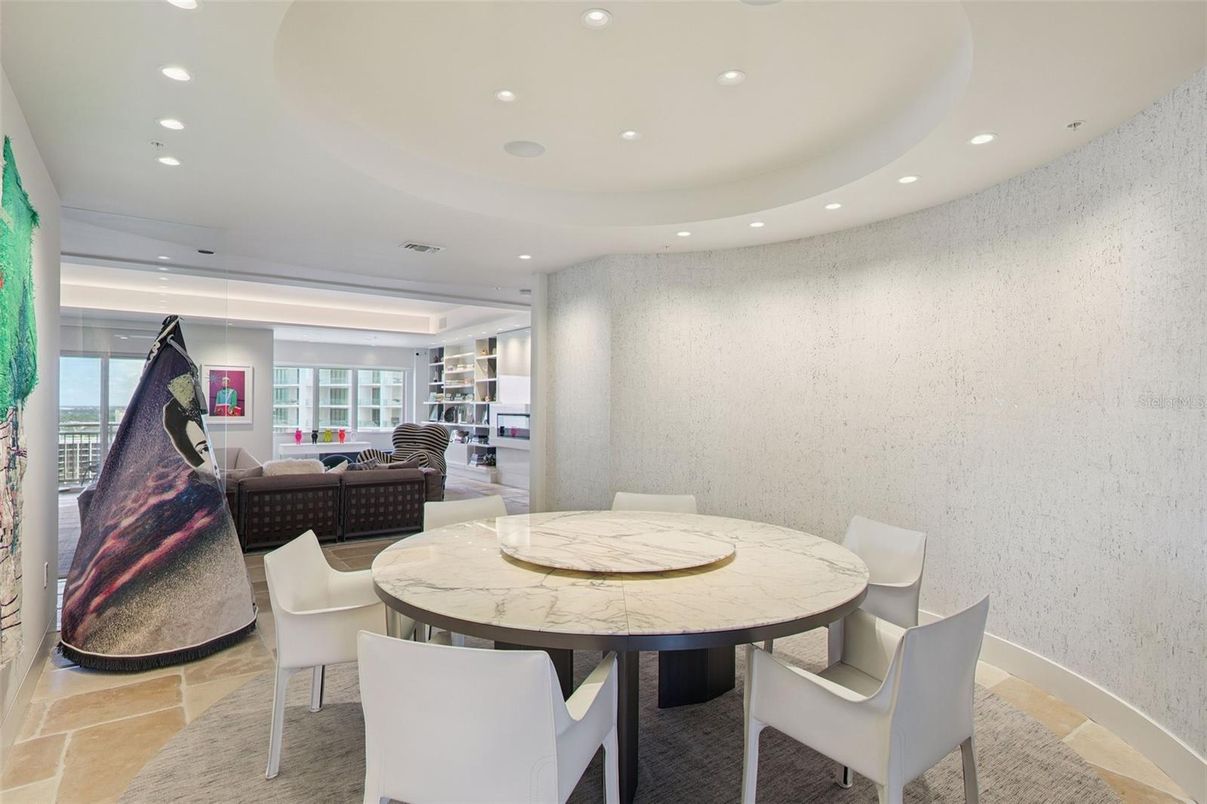 Dining room, Interior, Living room, Recessed Lighting