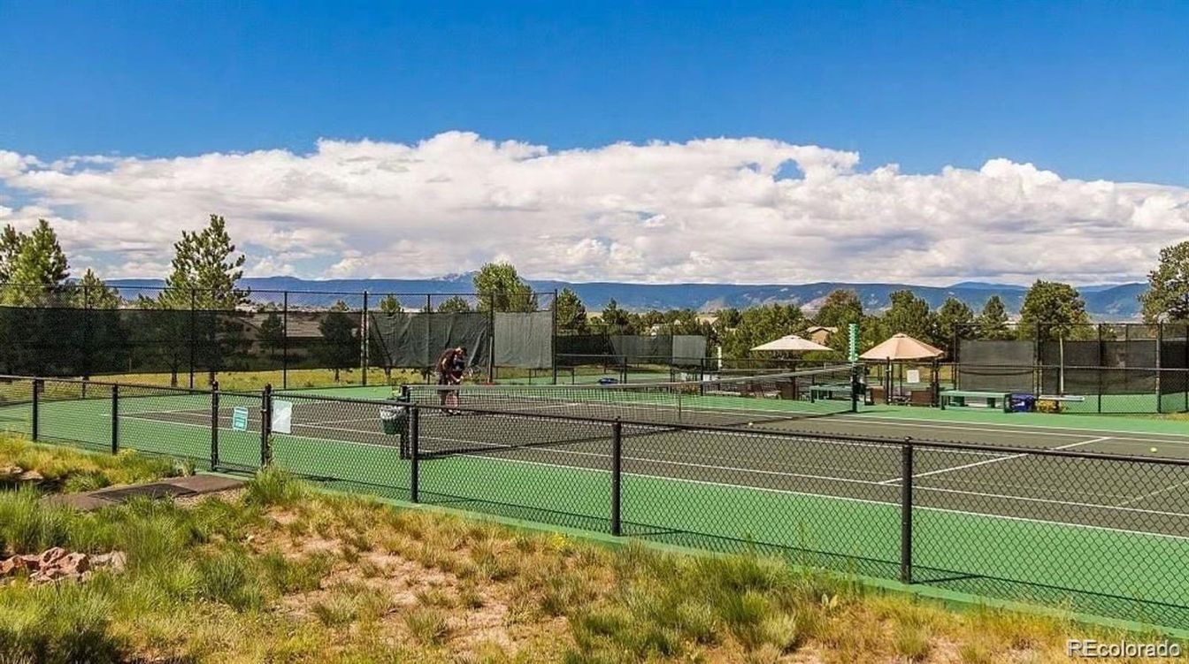 Exterior, Tennis Courts