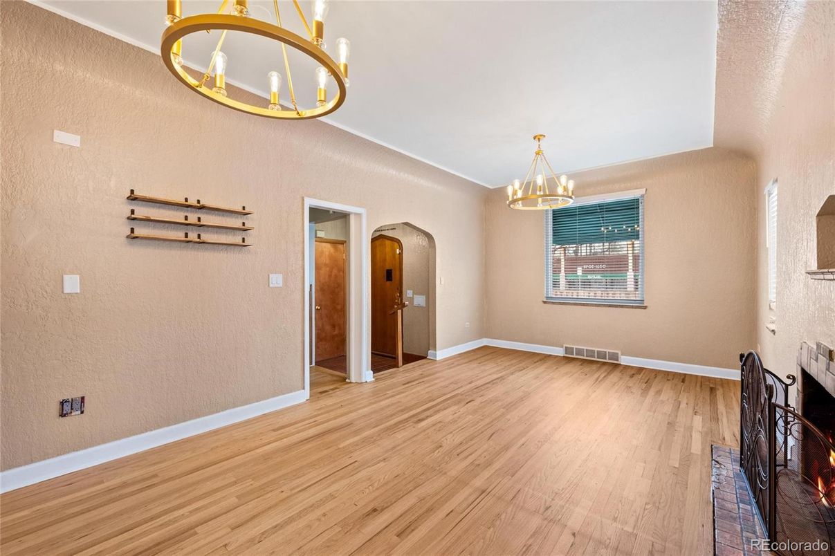 Chandelier, Fireplace, Interior, Pendant Lights, Wood Texture Flooring