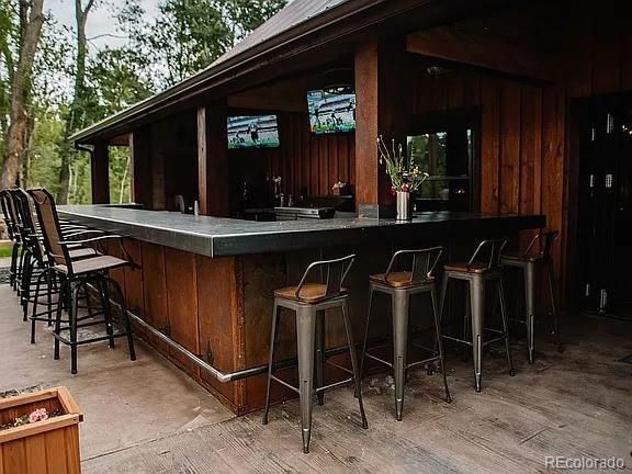 Exterior, Wood Texture Flooring