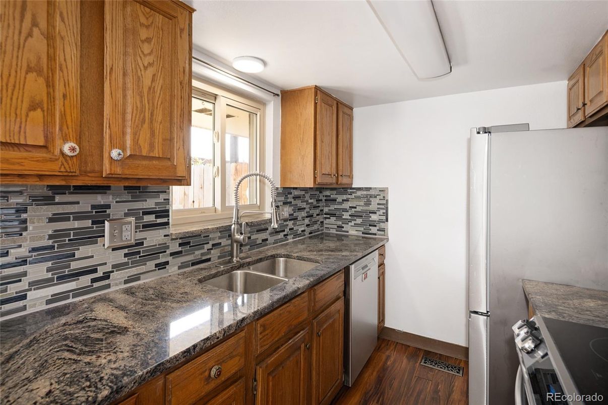 Interior, Kitchen, Wood Texture Flooring