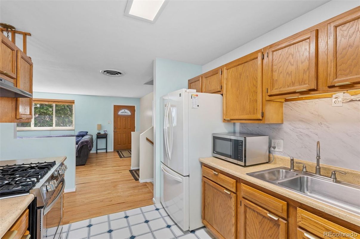 Interior, Kitchen, Wood Texture Flooring