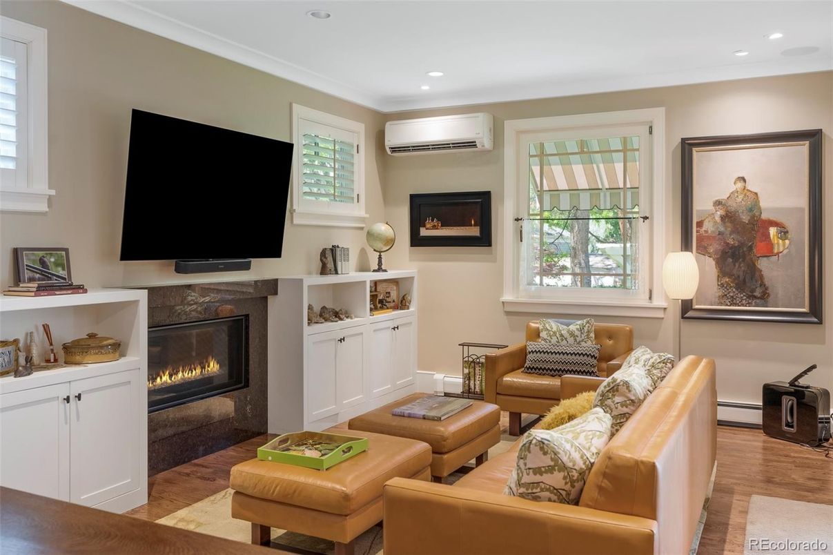 Fireplace, Interior, Living room, Recessed Lighting, Wood Texture Flooring