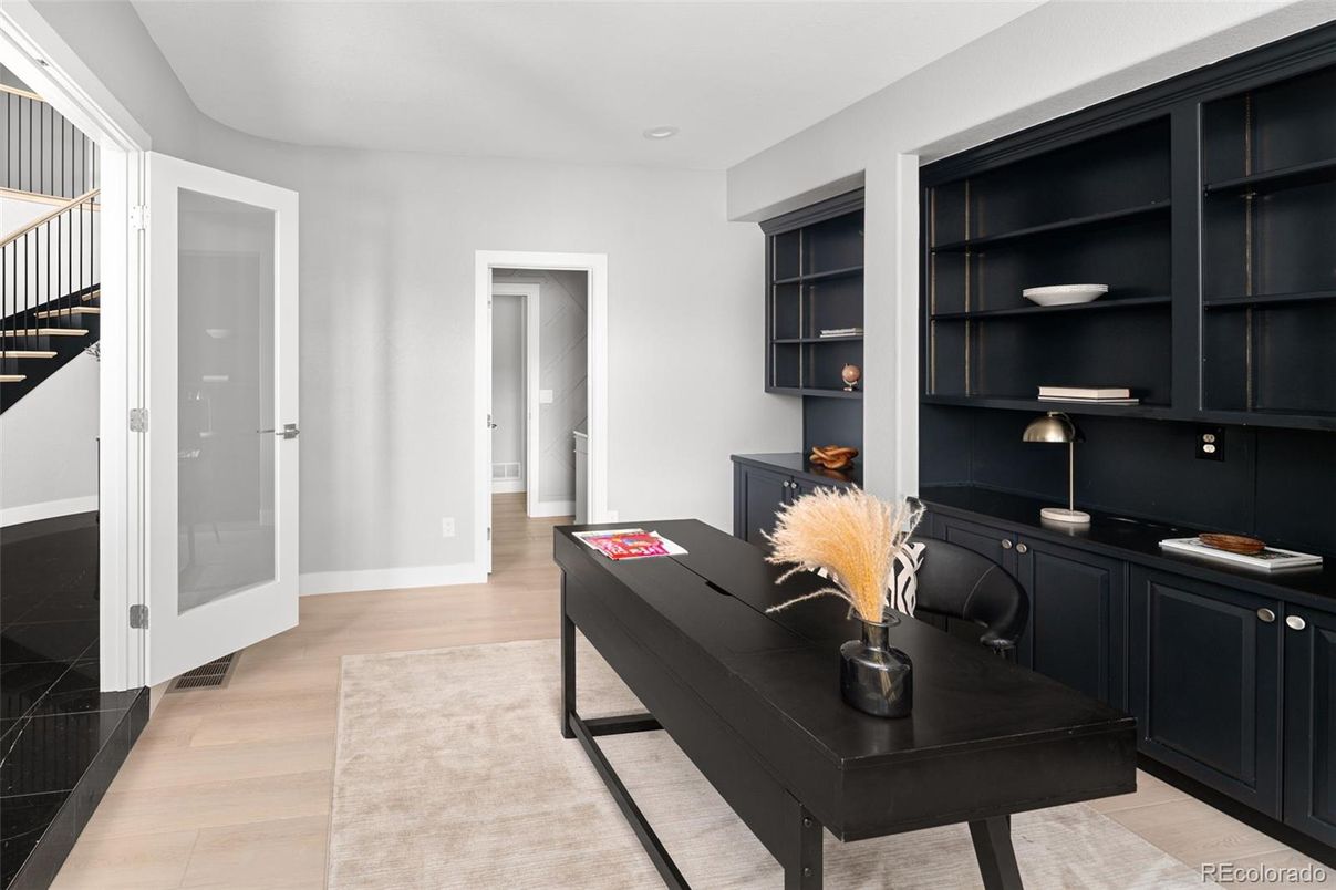 Home Office, Interior, Recessed Lighting, Wood Texture Flooring