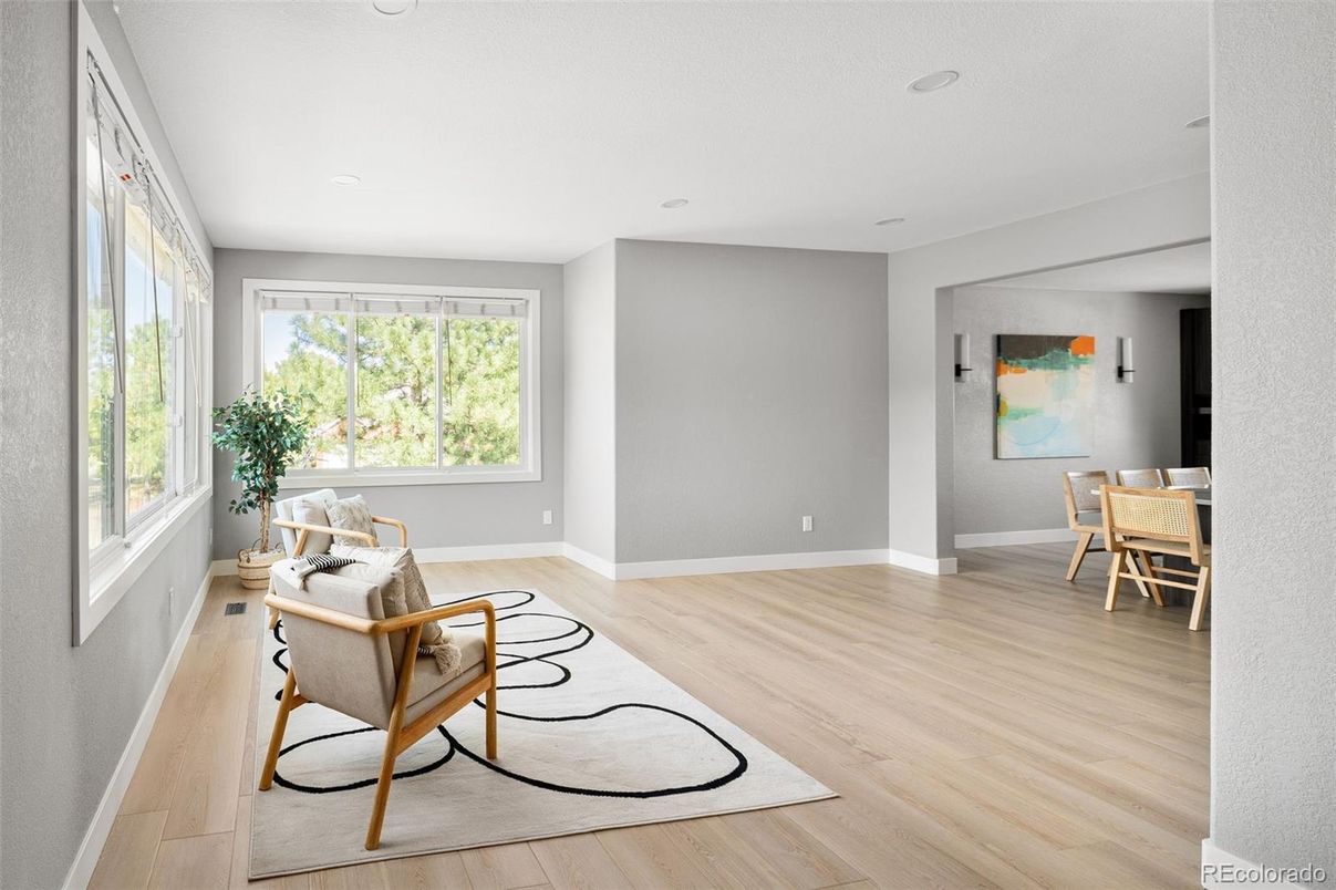 Dining room, Interior, Recessed Lighting, Wood Texture Flooring