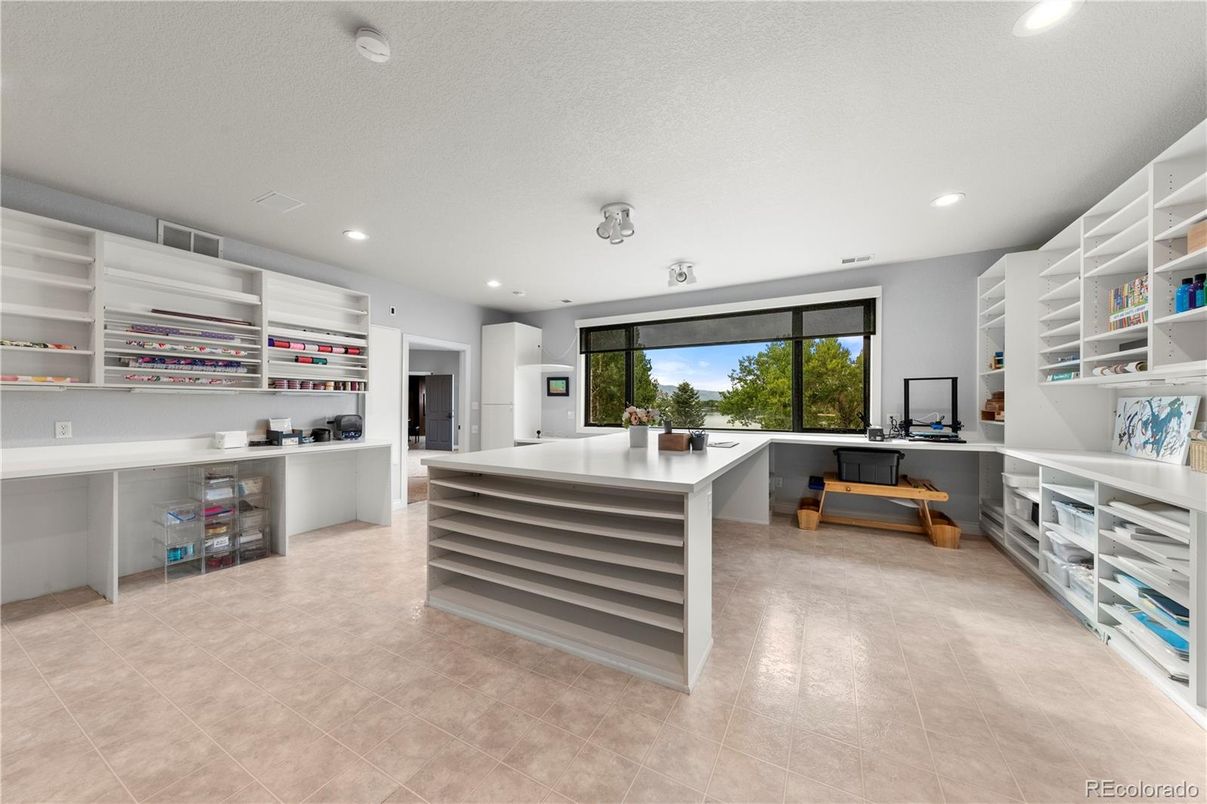 Interior, Recessed Lighting