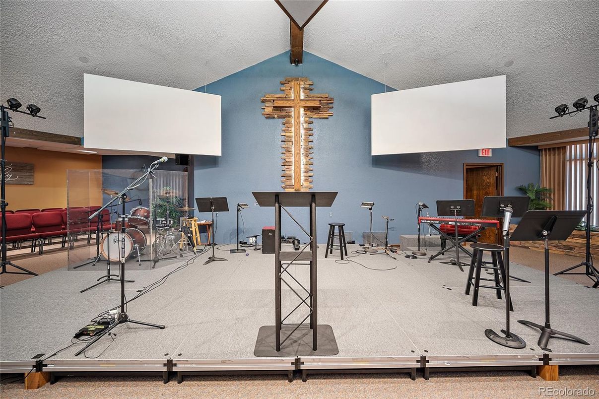 Interior, Wooden Beams