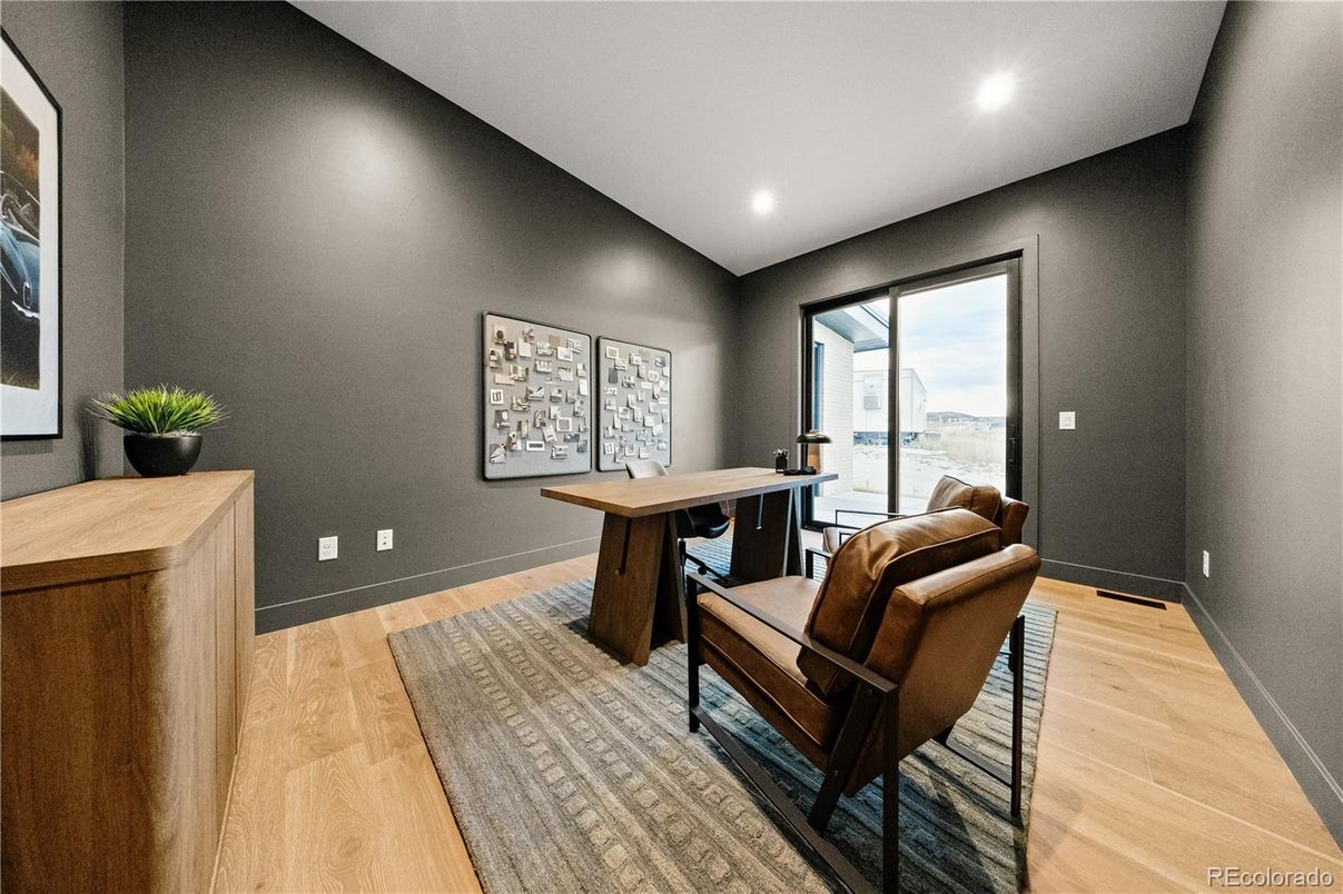 Home Office, Interior, Recessed Lighting, Wood Texture Flooring