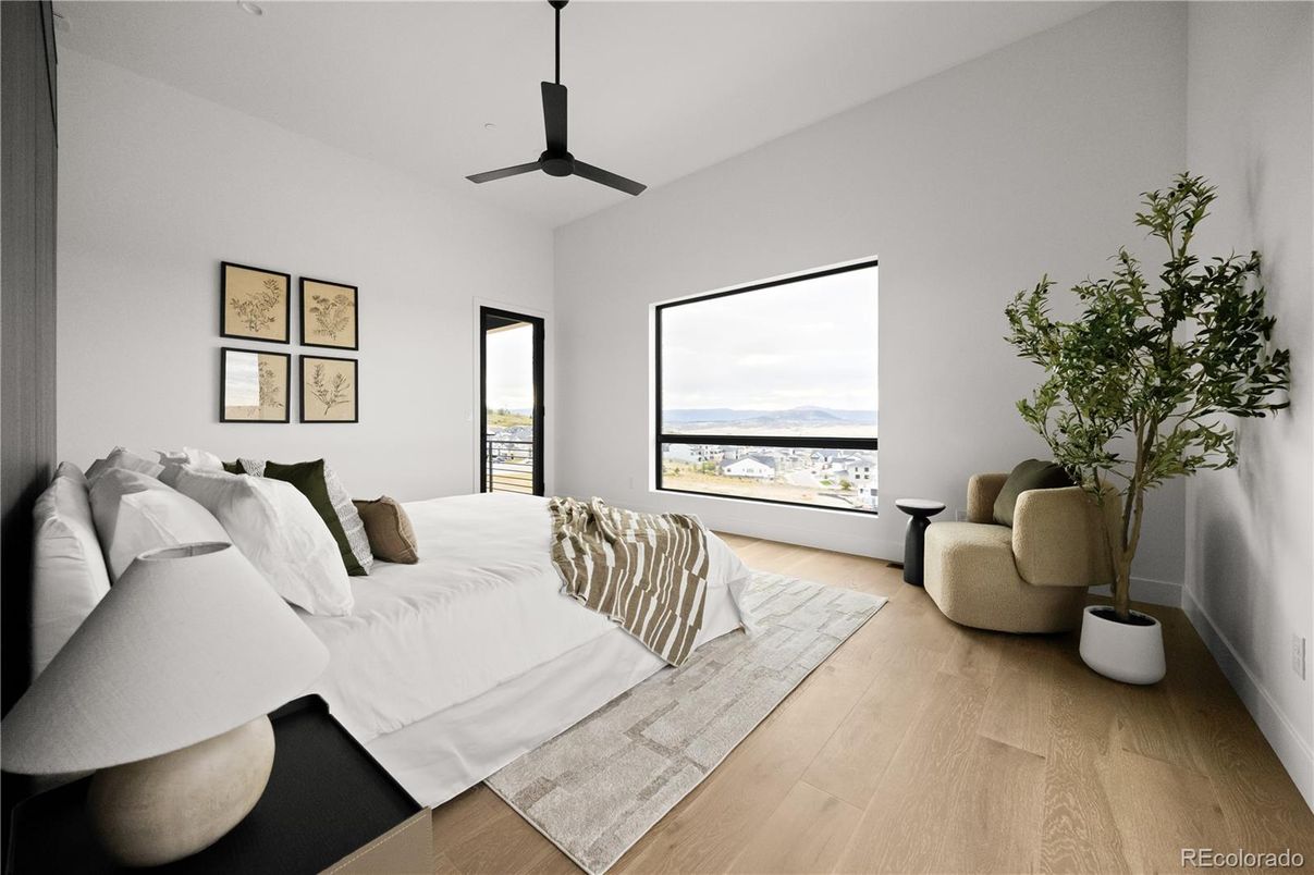 Bedroom, Interior, Water, Wood Texture Flooring