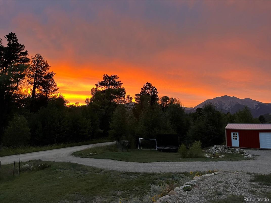 Backyard, Detached Garage, Exterior