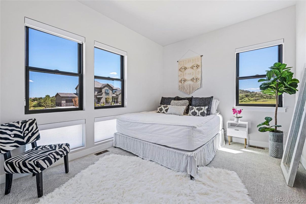 Bedroom, Interior, Water