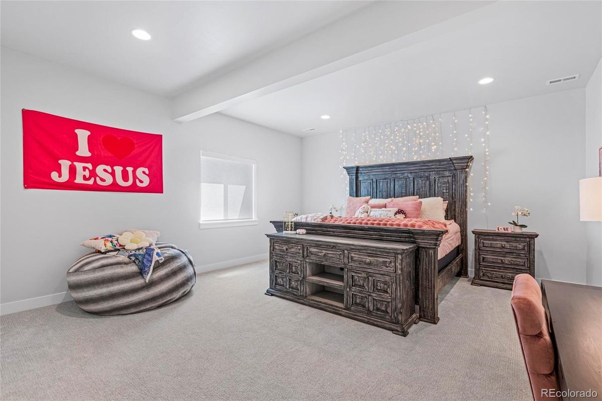 Bedroom, Interior, Recessed Lighting