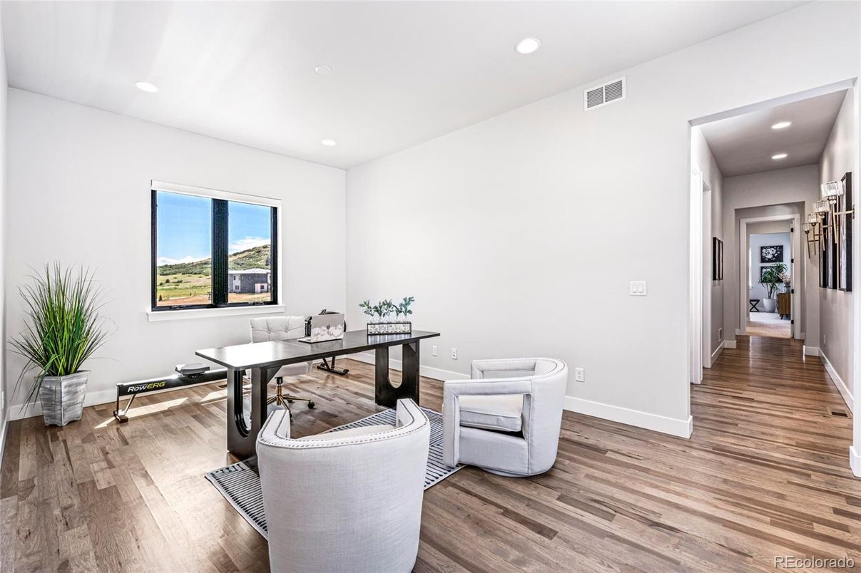 Home Office, Interior, Recessed Lighting, Wood Texture Flooring
