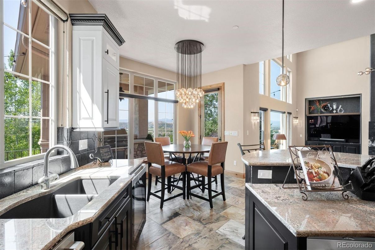 Dining room, Interior, Kitchen, Pendant Lights, Recessed Lighting