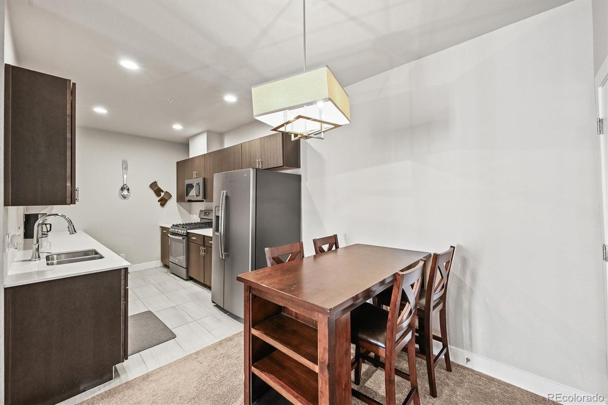 Dining room, Interior, Kitchen, Pendant Lights, Recessed Lighting