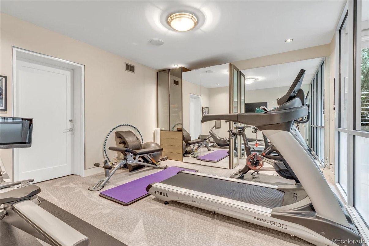Fitness Equipment, Interior, Recessed Lighting