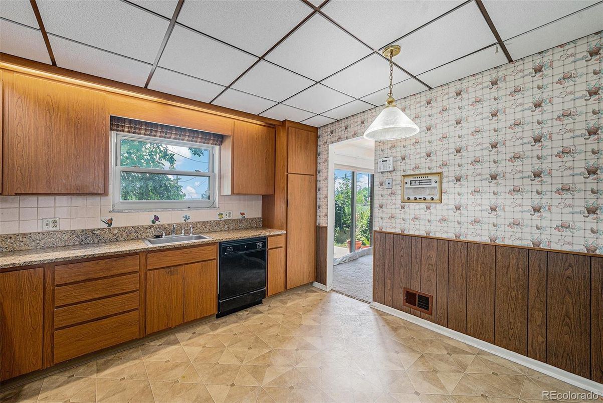 Interior, Kitchen, Pendant Lights