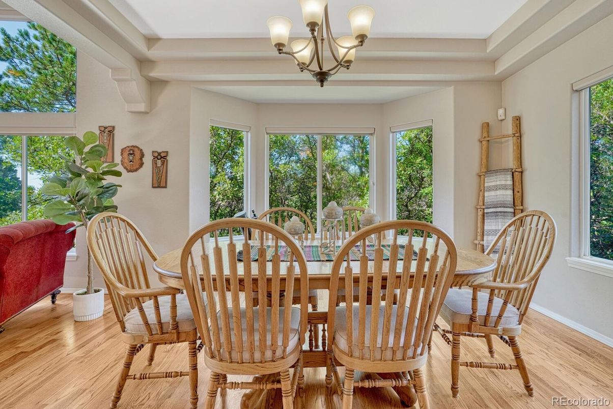 Chandelier, Dining room, Interior, Wood Texture Flooring