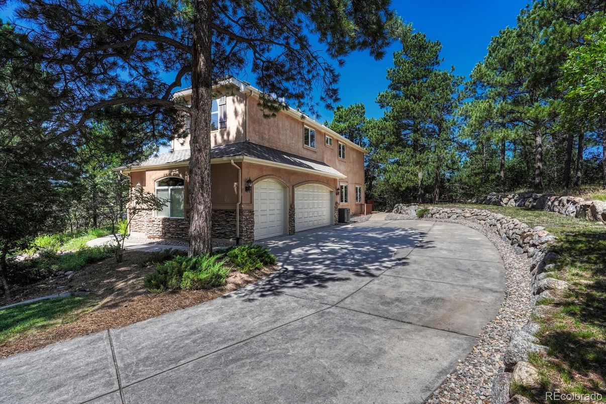 Attached, Exterior, Facade, Brick Facade, Mediterranean