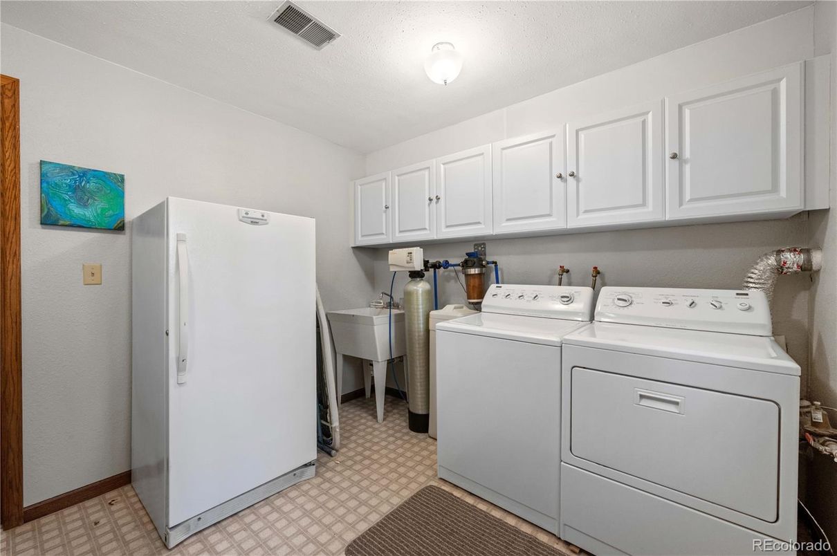 Interior, Utility Closets, Washer