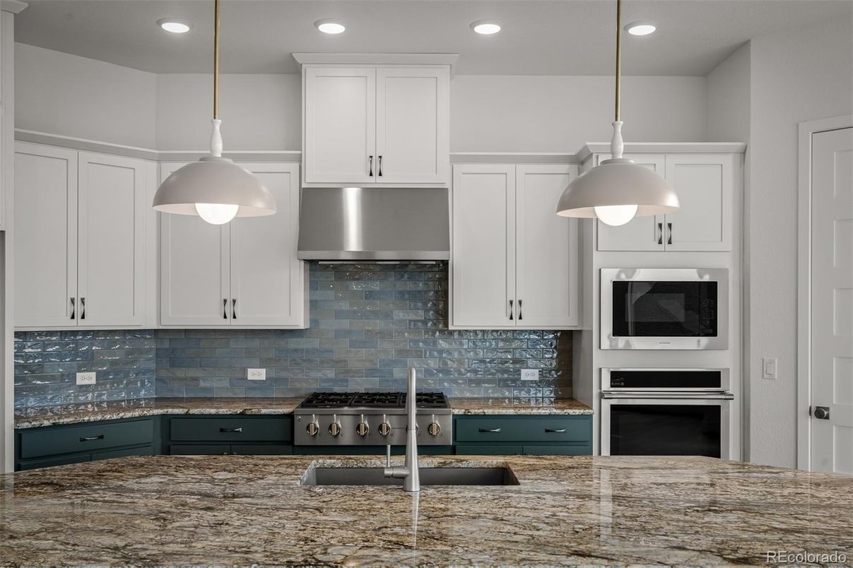 Interior, Kitchen, Pendant Lights, Recessed Lighting, Stainless Steel Appliances