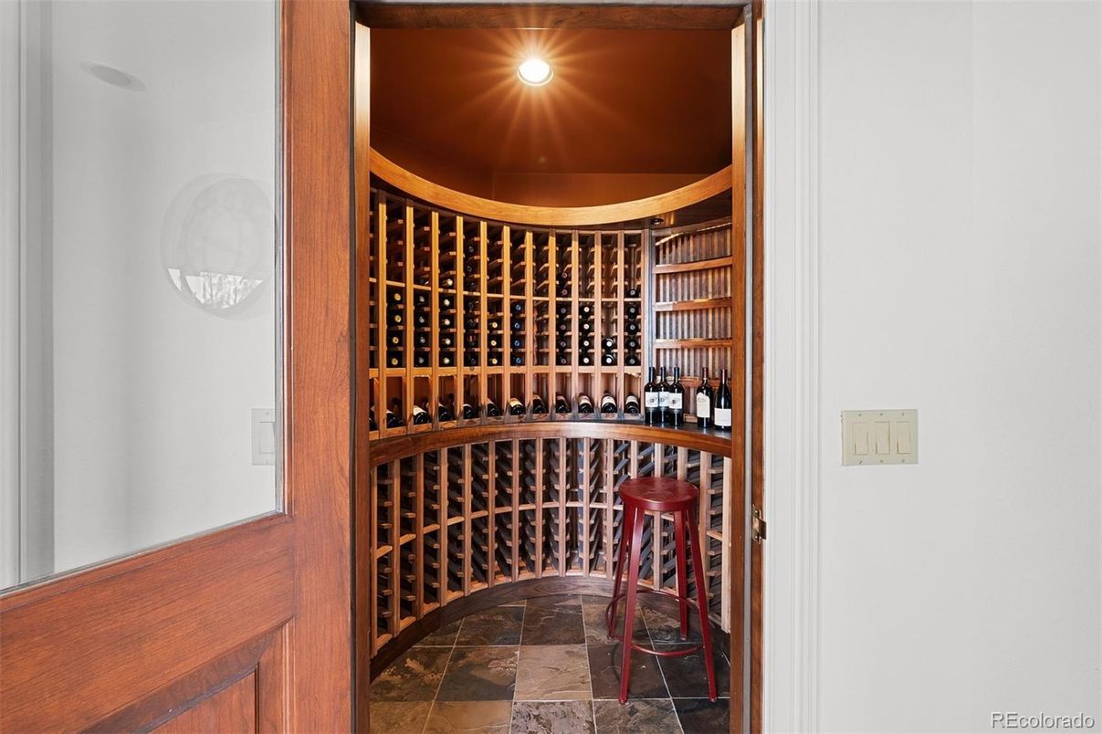 Interior, Recessed Lighting, Wine Storage
