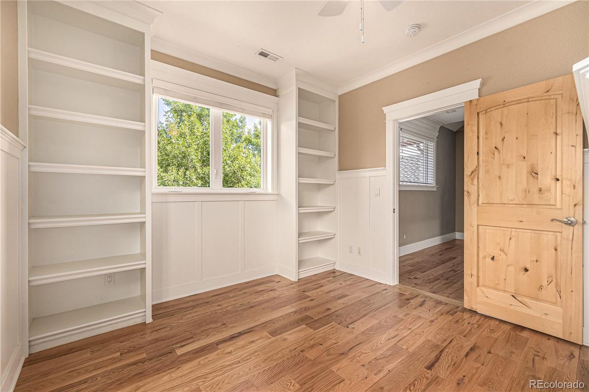 Empty room, Interior, Wood Texture Flooring