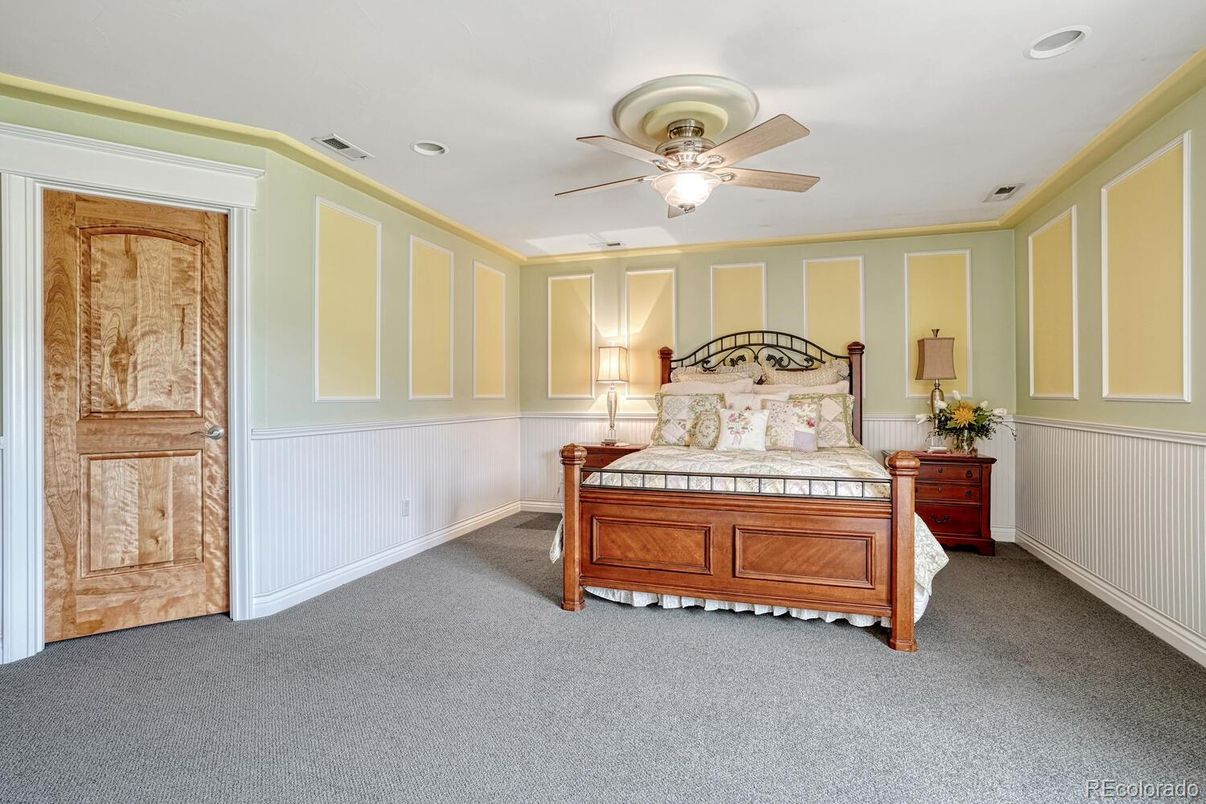 Bedroom, Interior, Recessed Lighting