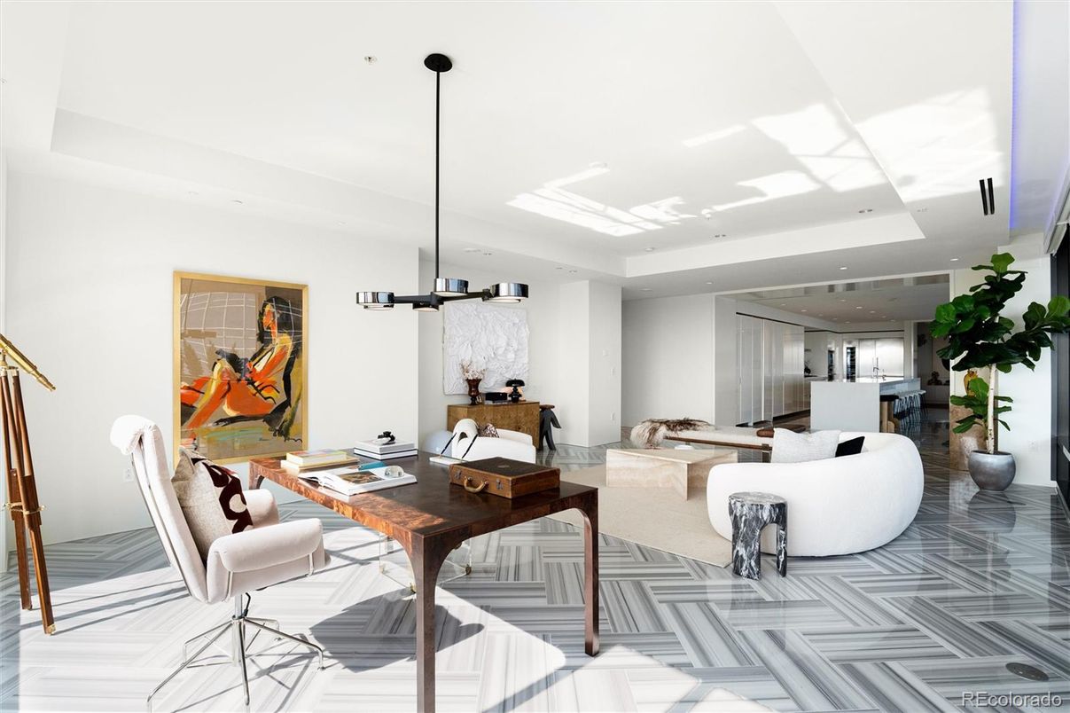 Interior, Living room, Pendant Lights, Recessed Lighting