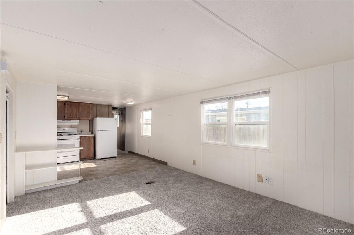Empty room, Interior, Kitchen