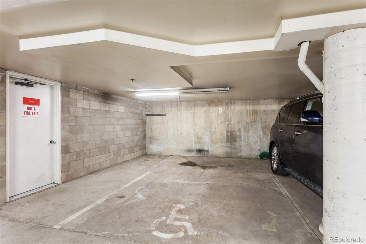 Garage, Interior, Stone Walls