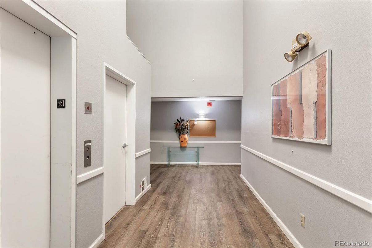 Elevator, Interior, Wood Texture Flooring
