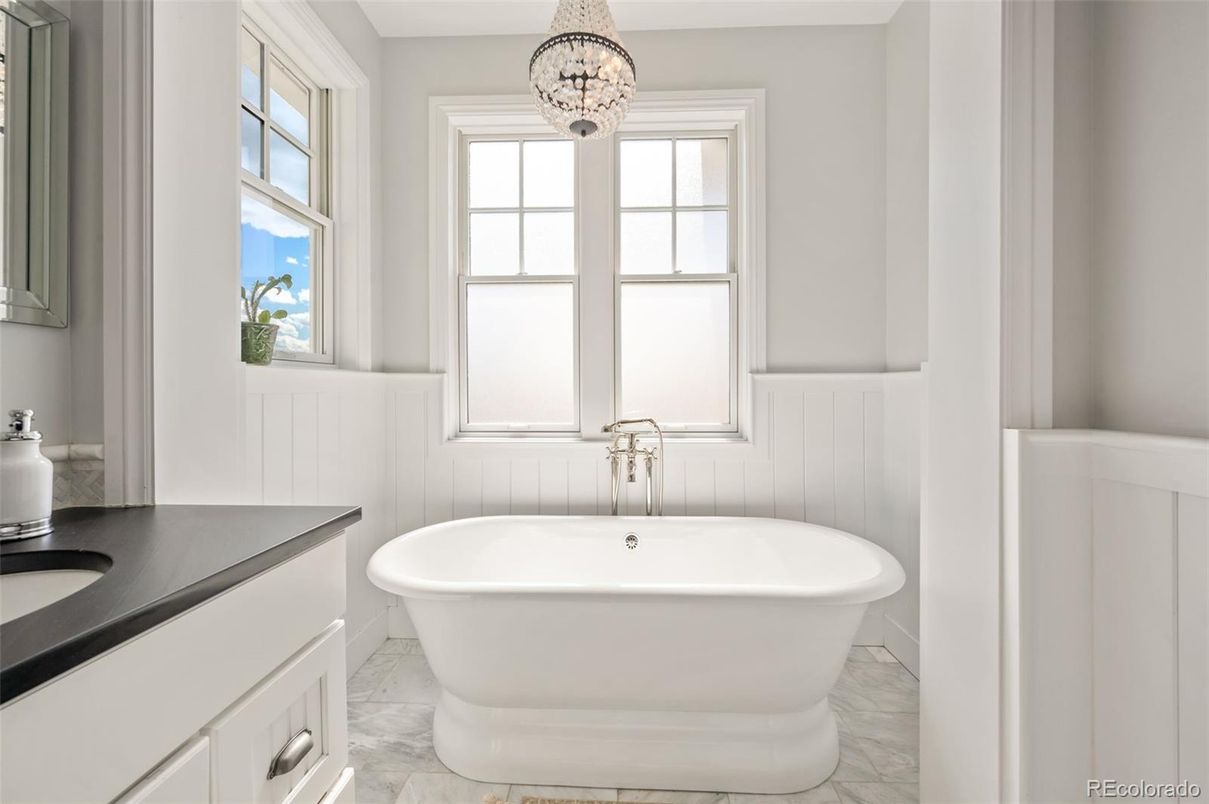 Bathroom, Free Standing Baths, Interior, Marble