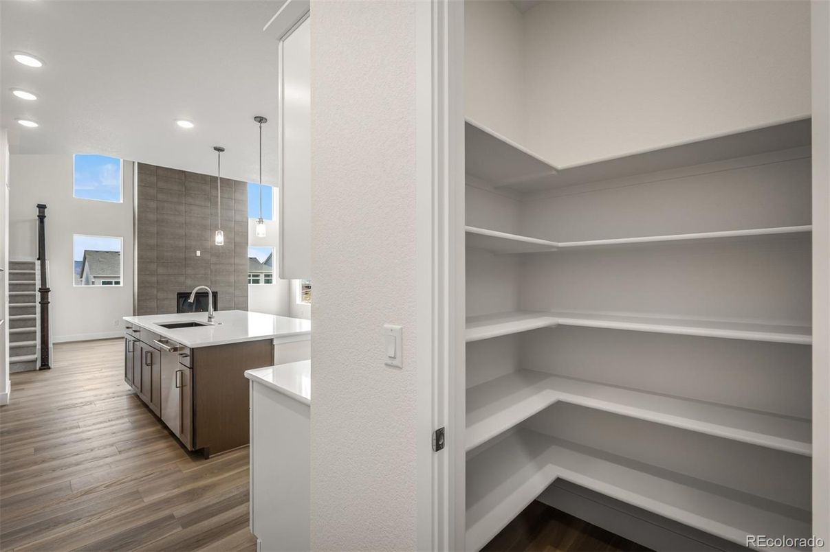 Interior, Kitchen, Pendant Lights, Recessed Lighting, Wood Texture Flooring
