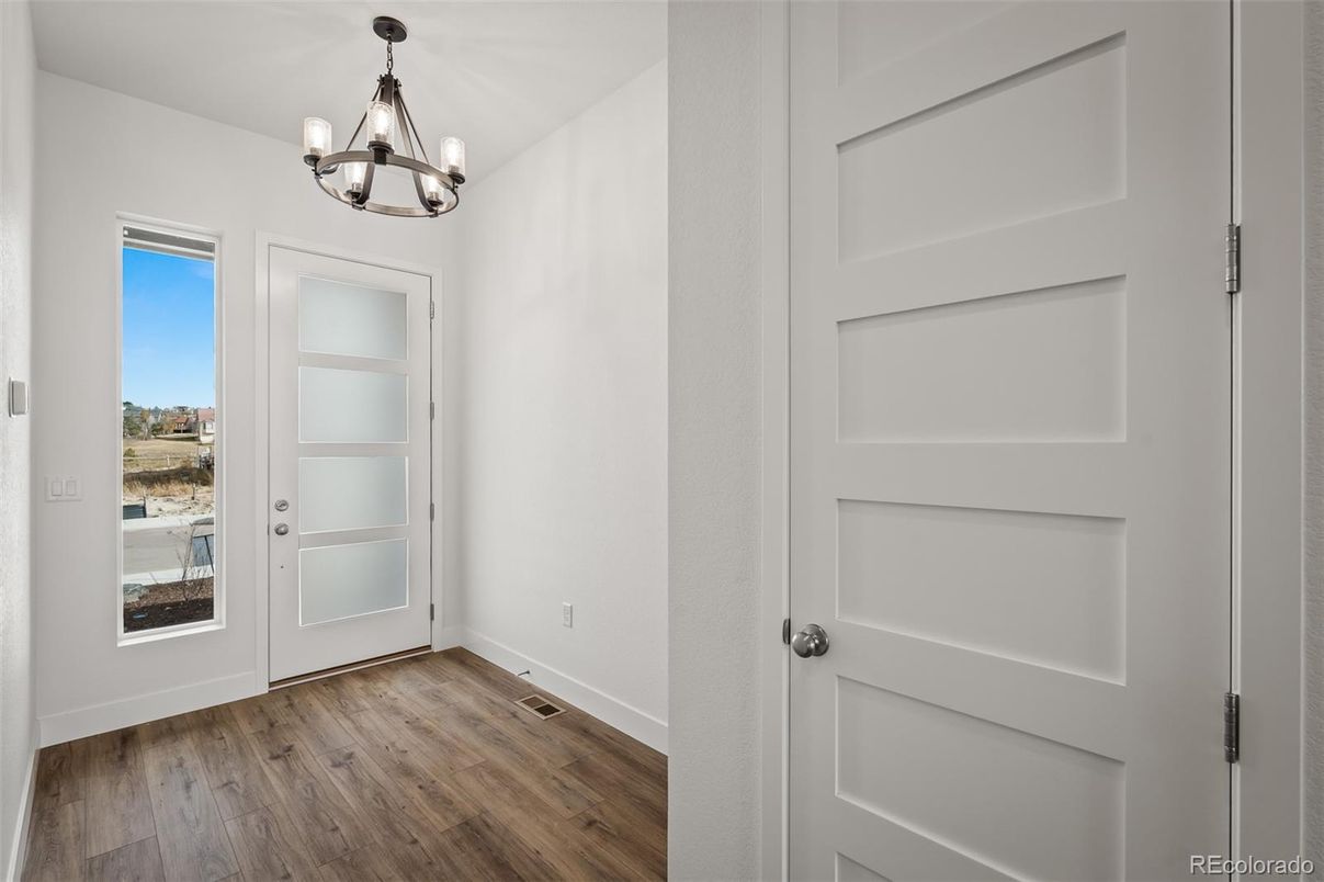 Chandelier, Interior, Wood Texture Flooring
